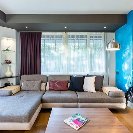 Flat With Fascinating Bosphorus View In Besiktas Διαμέρισμα *