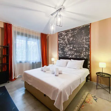 Flat With Fascinating Bosphorus View In Besiktas Διαμέρισμα